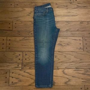 541 34x30 Levi’s Blue Jeans